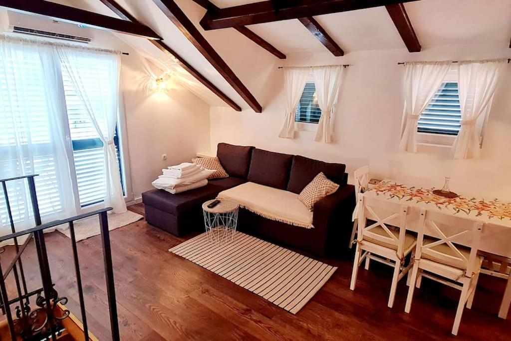 Apartmani Centar Vodice Eksteriør billede