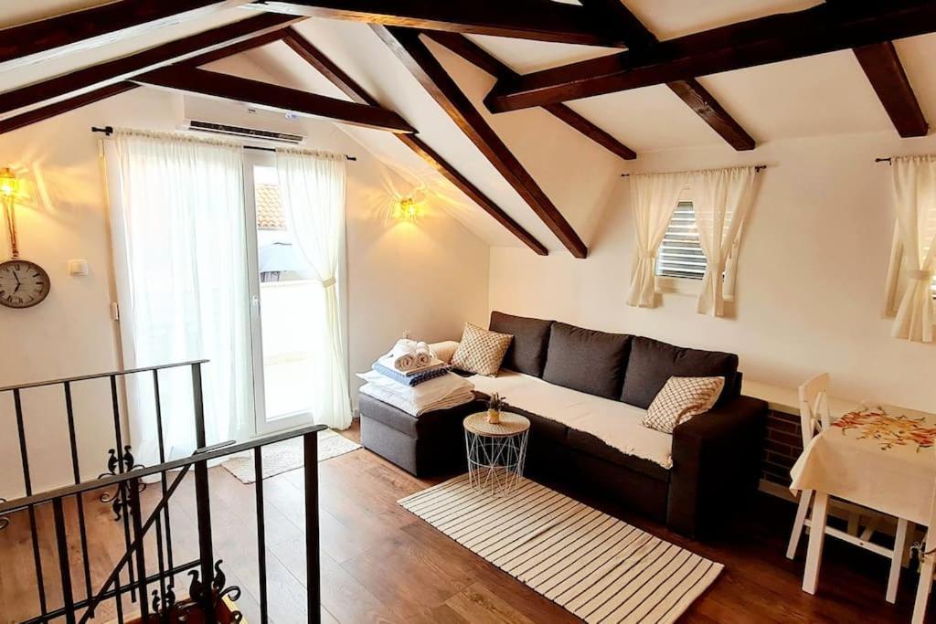 Apartmani Centar Vodice Eksteriør billede